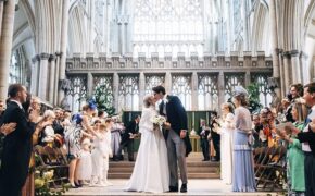 Đám cưới đẹp như mơ của ca sỹ Ellie Goulding