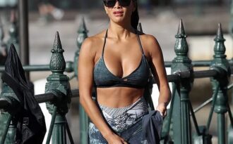 Nicole Scherzinger bốc lửa đi tập thể dục