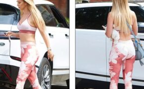 Ferne McCann khoe dáng săn chắc