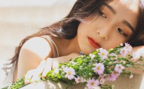 Nữ sinh phố núi Gia Lai xinh đẹp luôn bị hiểu lầm là… con lai