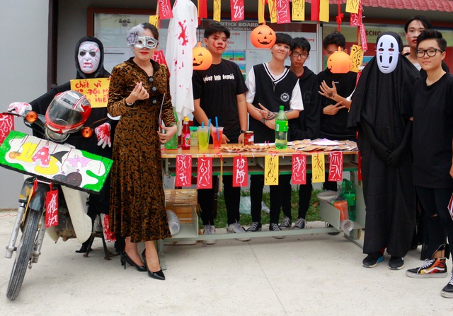 Hơn 5.000 bạn trẻ Ninh Thuận phấn khích trong lễ hội Halloween - 8