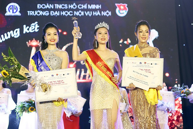  Top 3 thí sinh xuất sắc nhất của chương trình: Đoàn Thị Tú Quyên, Lường Thị Bảo Kiều và Tô Thị Thùy Dung 