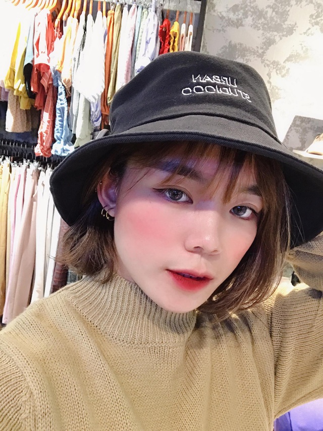 VĐV cử tạ giành HCV SEA Games sở hữu nét đẹp tựa hot girl, hút dân mạng - 7 VĐV cử tạ giành HCV SEA Games sở hữu nét đẹp tựa hot girl, hút dân mạng - 7