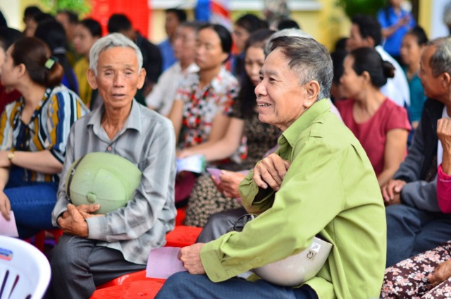 Chương trình “Chăm sóc mắt cộng đồng 2018” – Mang đến niềm vui cho đôi mắt - 2