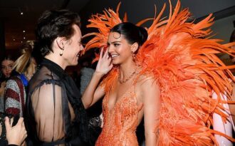 Kendall Jenner tái ngộ tình cũ