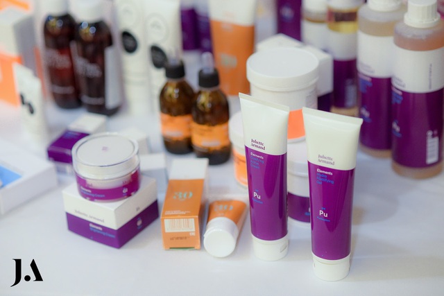 Juliette Armand cùng Cố vấn Quốc Tế Anna Marsiano dốc lực hỗ trợ Spa TMV - 4 Juliette Armand cùng Cố vấn Quốc Tế Anna Marsiano dốc lực hỗ trợ Spa TMV - 4