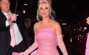 Katy Perry hóa búp bê Barbie xinh đẹp