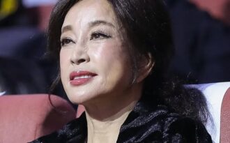 Choáng váng với nhan sắc chưa qua chỉnh sửa của Lưu Hiểu Khánh