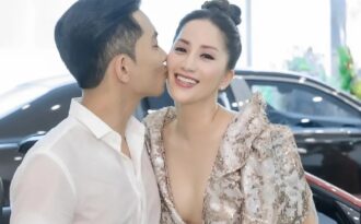 Khánh Thi khoe đã tìm lại được 4 vali hành lý thất lạc