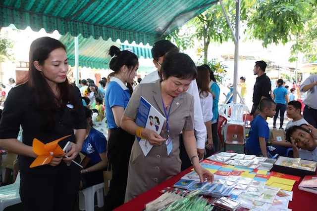 Tự kỷ ở trẻ em Việt Nam: Đủ yêu thương sẽ tạo nên những phép màu kỳ diệu - 4