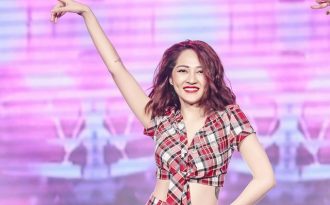 Giữa “tâm bão” tranh luận, Bảo Anh mang “Như lời đồn” lên sân khấu Làn sóng xanh