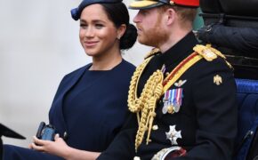 Meghan Markle tái xuất sau khi sinh con trai
