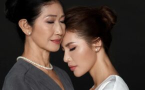 Chia sẻ rớt nước mắt của siêu mẫu Minh Tú về mẹ nhân ngày 8/3