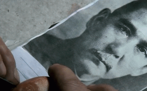 Xem nghệ nhân kỳ công chạm khắc tranh chân dung trên… vỏ trứng