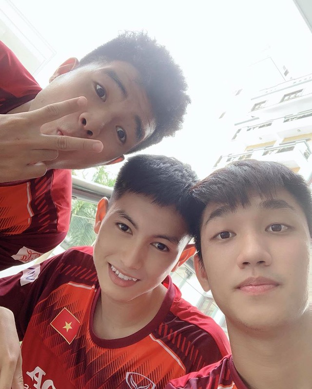 Chuyện chưa kể về hot boy mới nổi của U22 Việt Nam tại SEA Games 30 - 4