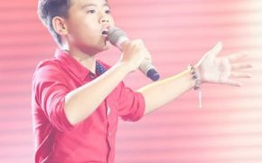 HLV “đứng hình” vì cậu bé sở hữu giọng ca phi giới tính