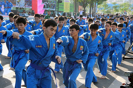  1350 môn sinh diễn tập trước khi chính thức đồng diễn Vovinam tại TP Hồ Chí Minh 