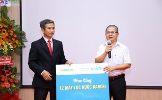 Thêm bệnh viên đột quỵ Cần Thơ được trao tặng nước uống tinh khiết miễn phí