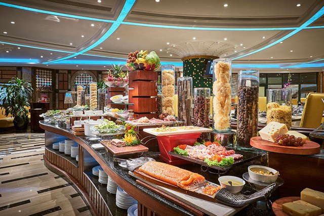 Buffet 5 sao tại Windsor Plaza Hotel được ưu đãi hấp dẫn trên Adayroi.com