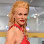 Nicole Kidman: Trẻ đẹp hút hồn ở tuổi 51 - 38