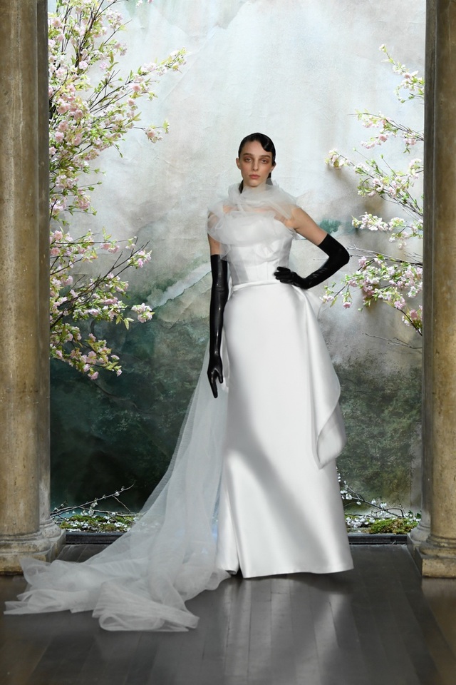 PHUONG MY với show diễn đầy cảm xúc tại New York Fashion Week Bridal - 4