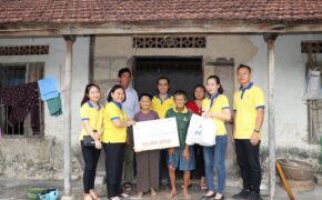 PNJ sẻ chia hoàn cảnh khó khăn cùng những mảnh đời bất hạnh tại Nghệ An