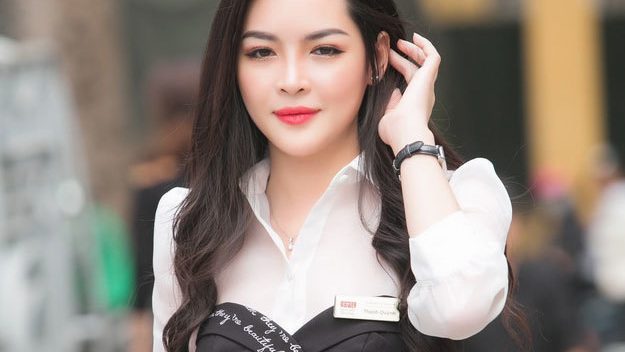 Sau 4 năm thay đổi diện mạo, hotgirl Vũ Thanh Quỳnh vẫn chưa dám… yêu