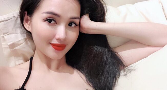 Hot mom Tâm Tít bức xúc vì dính thị phi trên mạng, lí do là… cô quá đẹp?