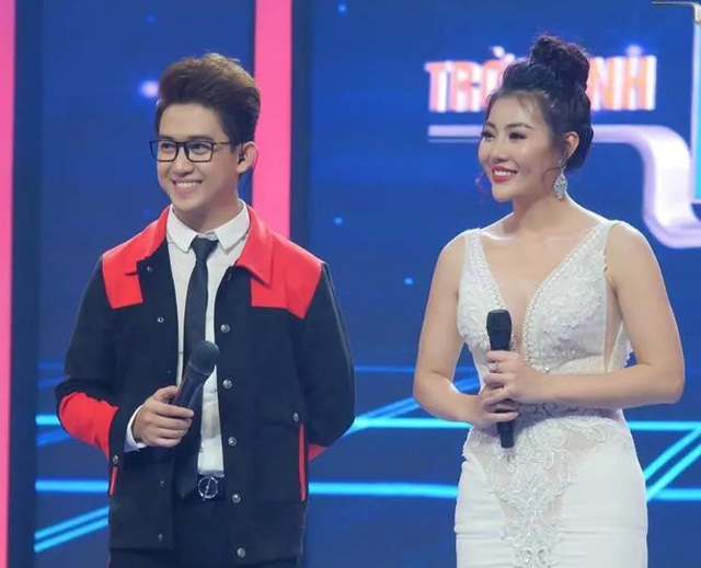 Ca sĩ Thu Phương, nhạc sĩ Huy Tuấn bất đồng quan điểm vì Đồng Ánh Quỳnh - 5 Ca sĩ Thu Phương, nhạc sĩ Huy Tuấn bất đồng quan điểm vì Đồng Ánh Quỳnh - 5