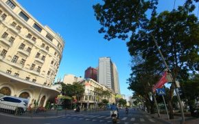 Quý bà Sài Gòn “bao” nhân tình trẻ nhận kết đau lòng