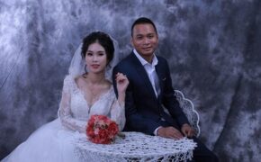 Chuyện tình thần tốc của cặp đôi Hải Phòng mê “Quỳnh búp bê”