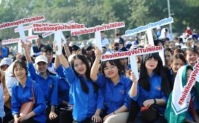 Đoàn viên, thanh niên đi đầu chống rác thải nhựa dùng một lần