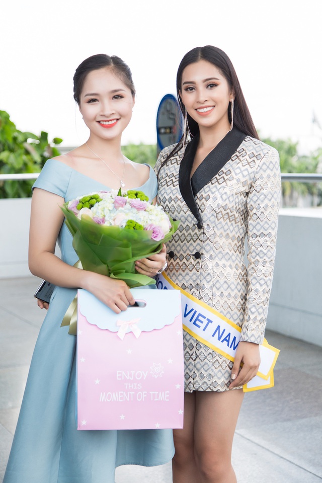 Mẹ Trần Tiểu Vy lo lắng trước ngày con gái lên đường thi Miss World - 7