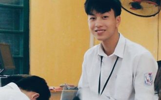 Thêm một “hot boy sơ mi trắng” phải khoá Facebook vì dân mạng làm phiền