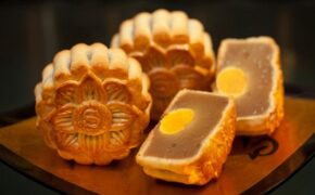 Mẹo đơn giản lựa chọn bánh Trung thu ngon