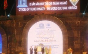 Thành nhà Hồ đón Bằng Di sản văn hóa thế giới