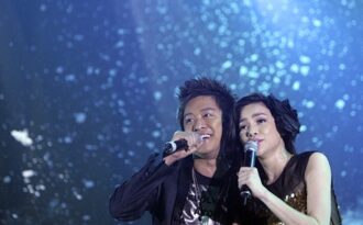 Hồ Ngọc Hà e ấp bên “người cũ” Tuấn Hưng