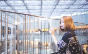 Tự ti ngoại hình “ba mét bẻ đôi”, em chỉ thầm lặng bên anh