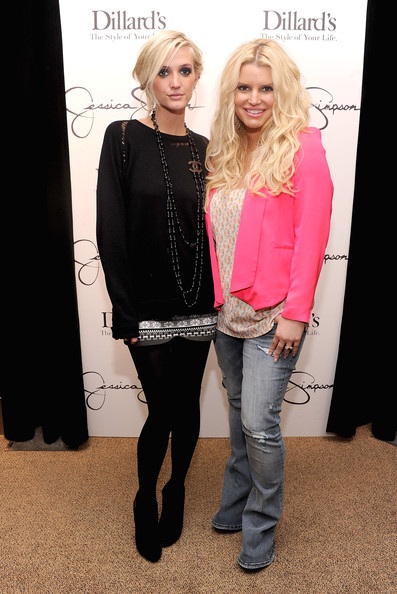 Jessica and Ashlee Simpson