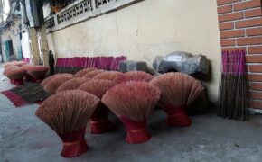 Làng hương 500 năm tuổi tất bật vào vụ Tết