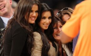 “Sao” tụ tập tại sân bóng rổ