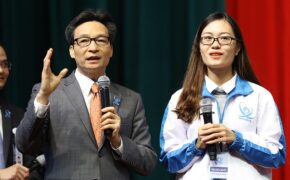 Phó Thủ tướng: “Các bạn trẻ nghĩ lớn nhưng hãy bắt đầu từ những việc nhỏ”