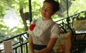 Nam thanh, nữ tú sinh viên và World Cup