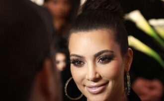 Cô Kim “siêu vòng ba” thiết kế nữ trang cho Bebe