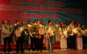100 học sinh xuất sắc được trao giải thưởng Lý Tự Trọng