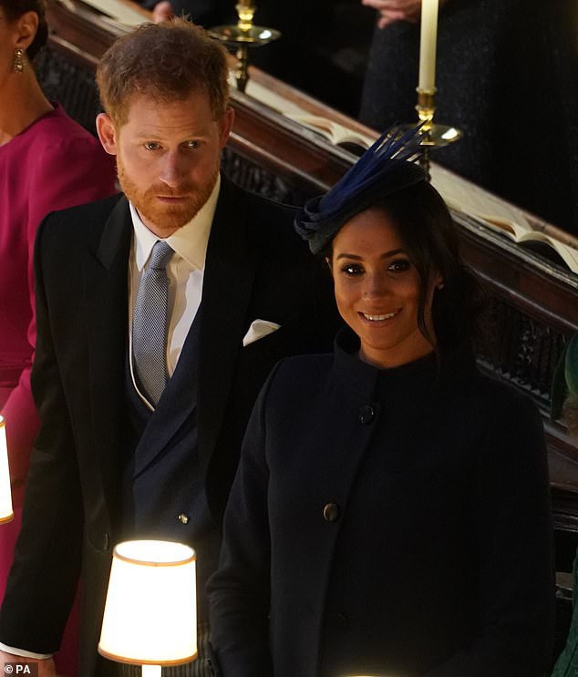  Meghan Markle thậm chí bị nghi bầu bí 