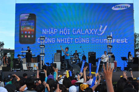 Gần 30.000 khán giả trẻ cuồng nhiệt với SoundFest 