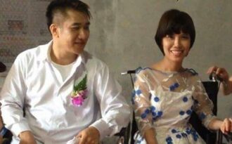 Mối tình kỳ diệu trên hai chiếc xe lăn