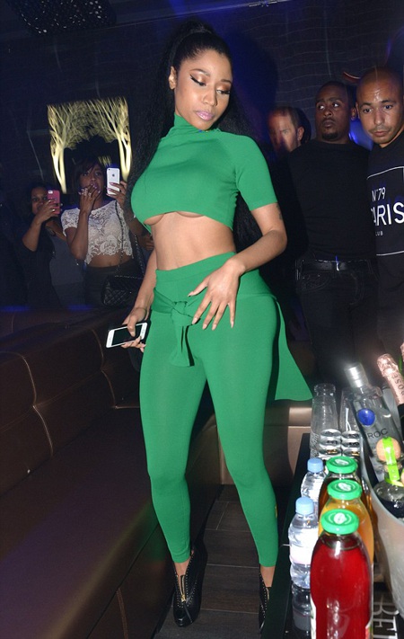 Braless Nicki Minaj