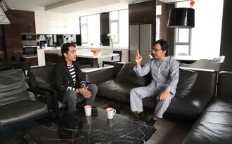 Thí sinh Kiwi on bị Cù Trong Xoay “xoay như chong chóng”